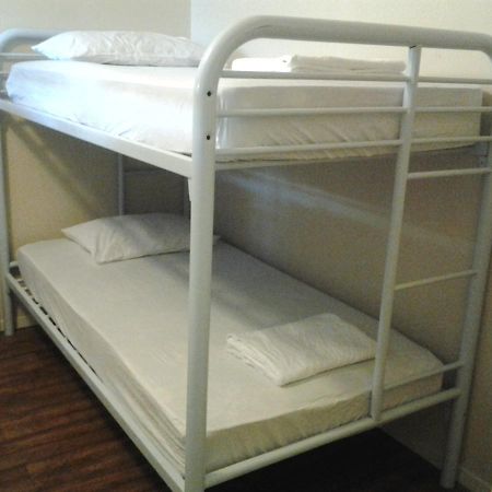 Downtown Hollywood Beach Students' Dorm Pansiyon Dış mekan fotoğraf